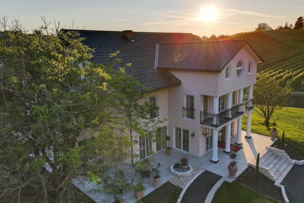 Residenz Styrian Toskana Splendid Bad Gleichenberg Exterior photo